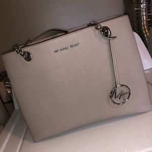 MK purse